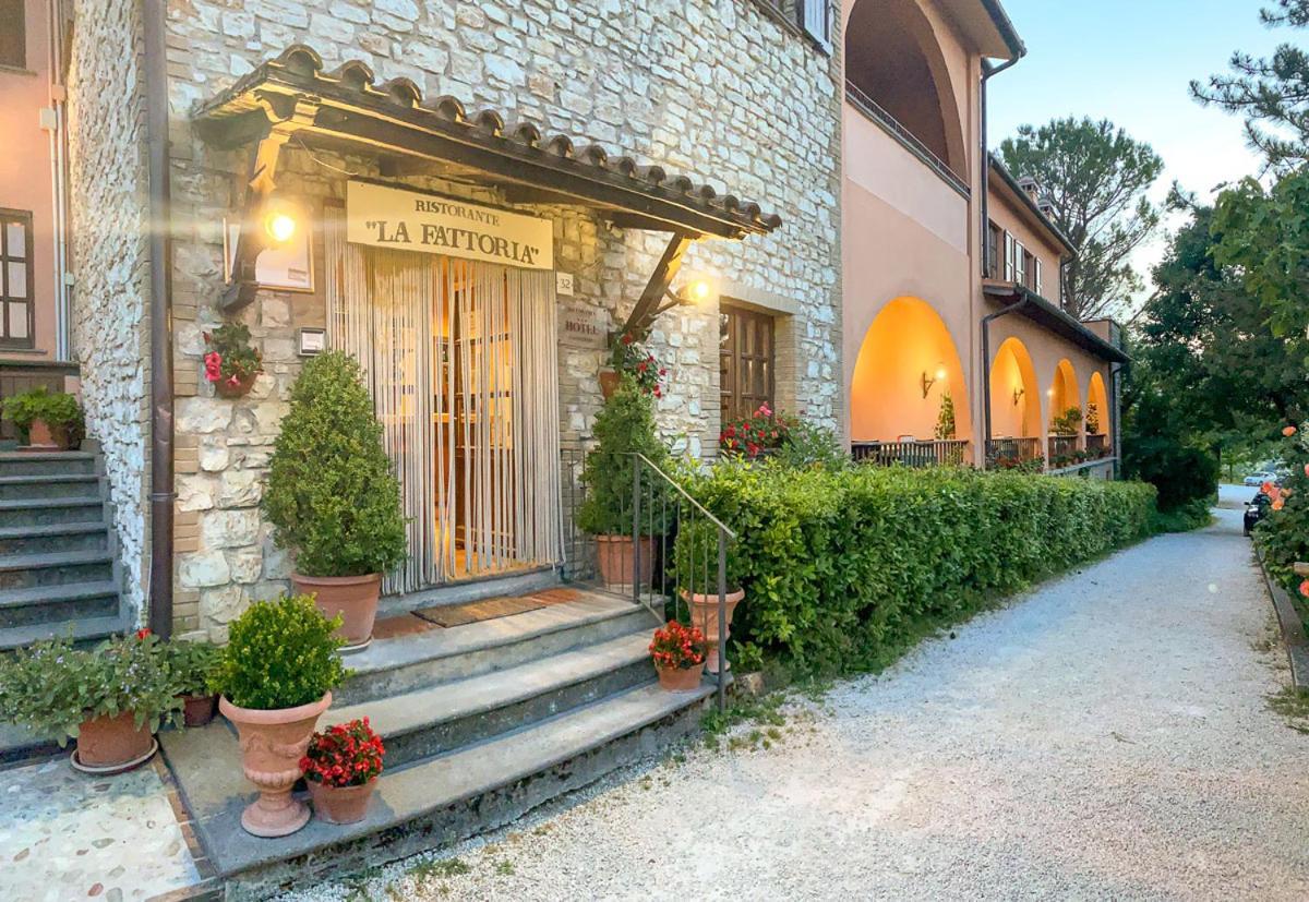 Hotel La Fattoria San Giovanni Di Baiano Exterior foto